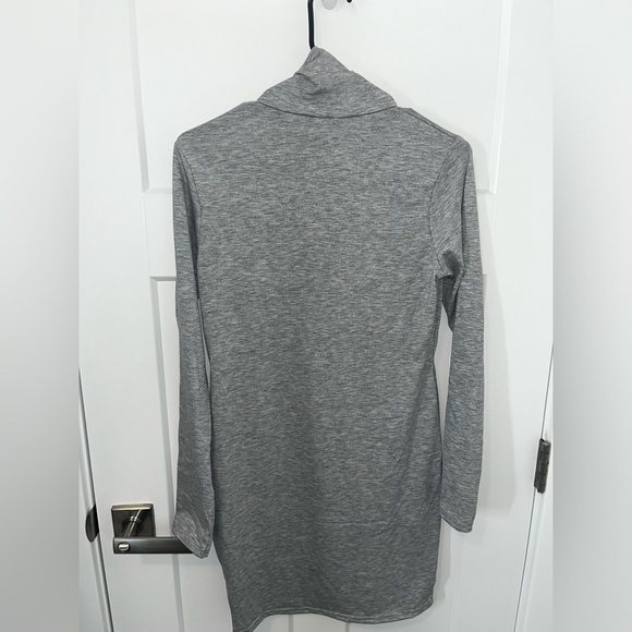 NWT Boohoo Turtleneck Dress - Picture 4 of 4